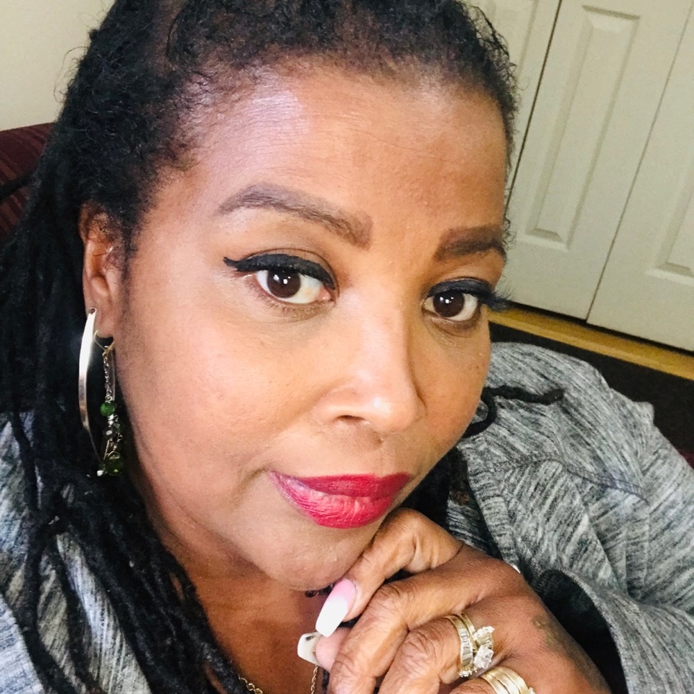 Meet your Posher, Kenyetta